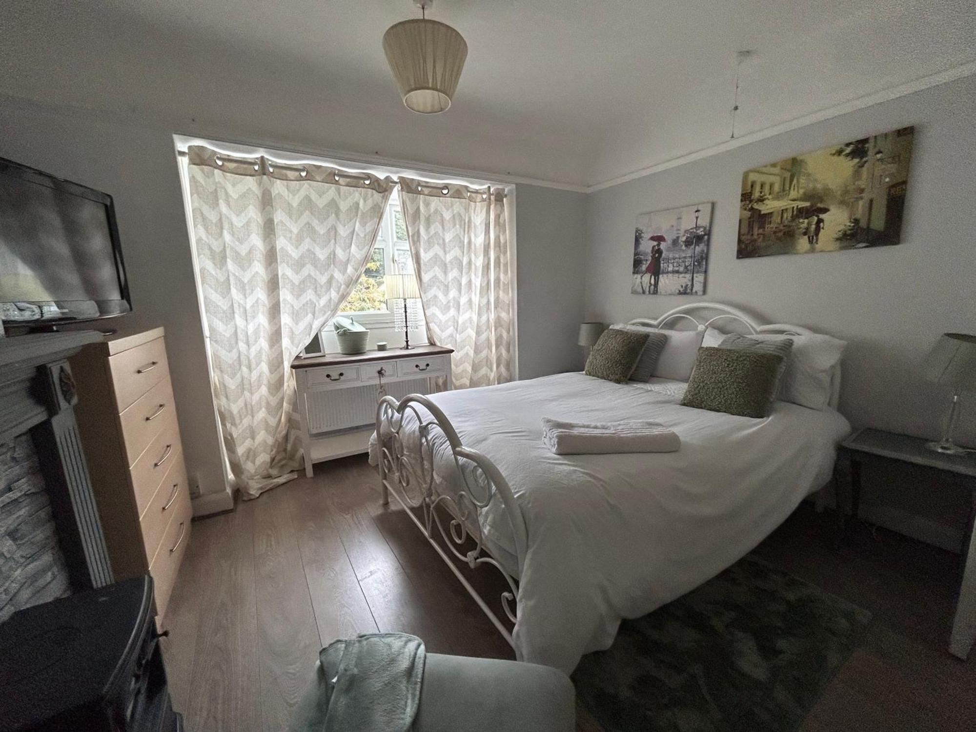 Redditch Rest Near Town Centre & Transport Links Apartment Exterior photo