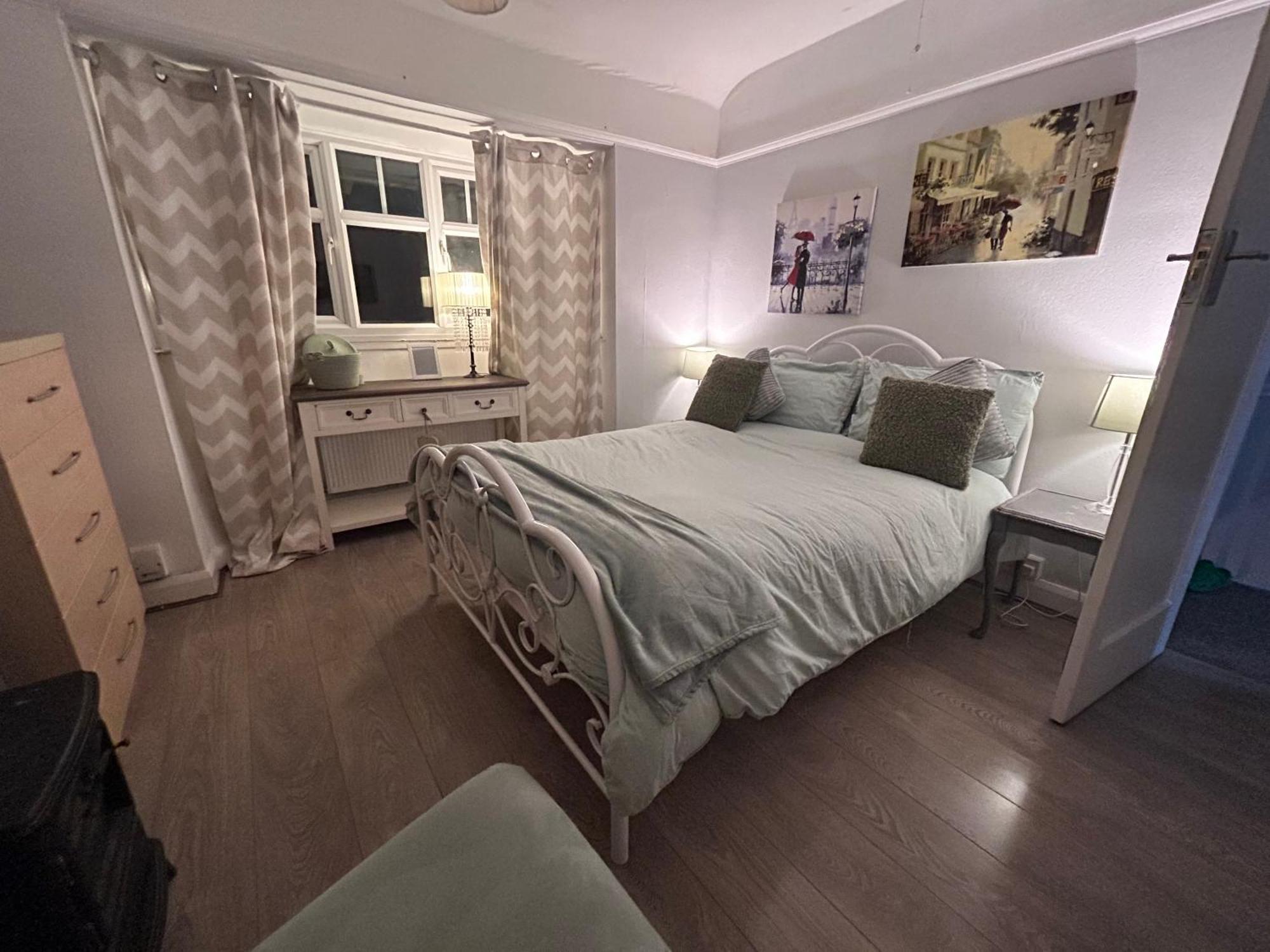 Redditch Rest Near Town Centre & Transport Links Apartment Exterior photo